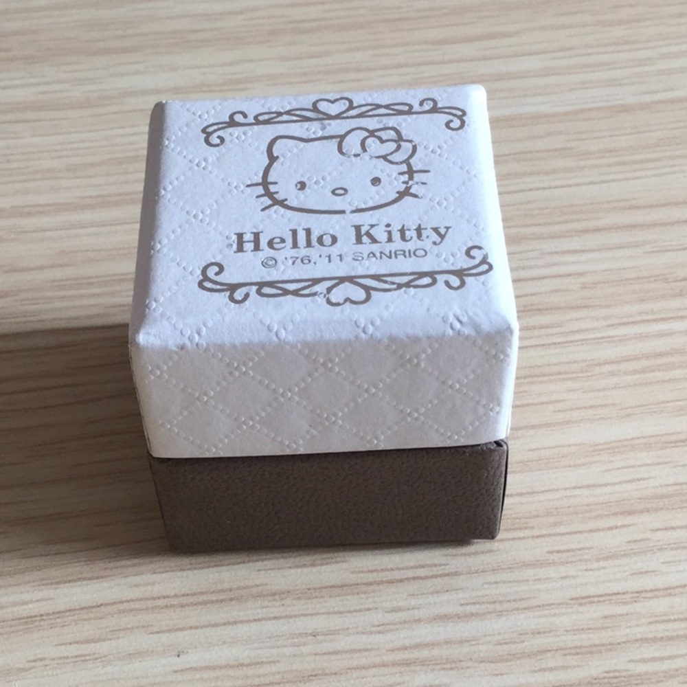 COPY - Hello Kitty ring - Picture 7 of 8